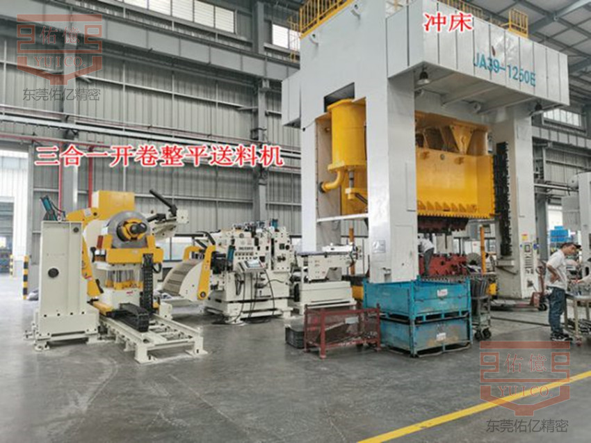 使用操作卷料沖床三合一送料機(jī)有哪些步驟流程？